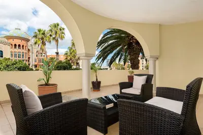 Image de Stunning Riverside Apartment with Large Balcony