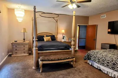 Image de The Ponder House Suite A Qn Beds with private bath. We hve add'l rms available.