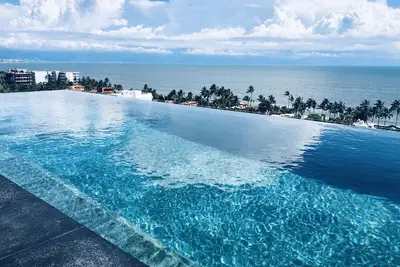 Image de 2bd de lujo en el corazón de Bucerías