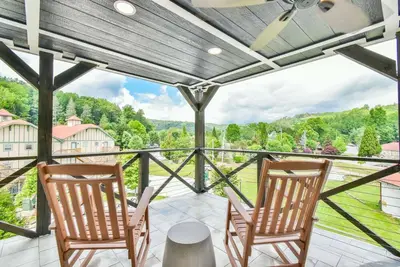 Suite 101 The Regensburg