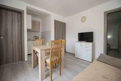 Image de Apartment Miske - One Bedroom Apartment with Balcony