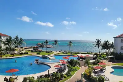 Image de 1 Bedroom - Beautiful Panoramic View Of Ocean & Pool - Discount Through January!
