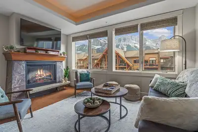 Image de Luxury Rockies Retreat 1br with Views