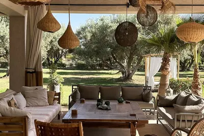 Image de Villa de charme piscine chauffée