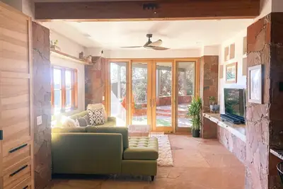 Image de Couples Retreat Custom Home - West Sedona