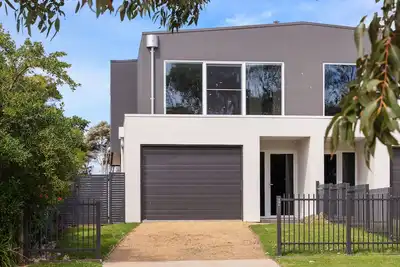 Image de My Island Home by Ready Set Stay