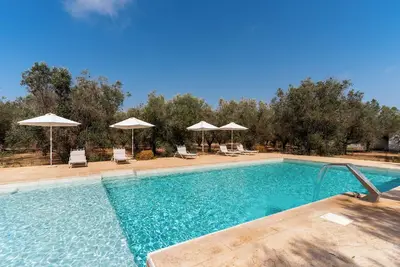 Image de Appartement de vacances \"Domus Mea Salento Arazzo Giallo\" avec piscine partagée et Wi-Fi