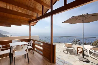 Image de La maison \"Moijama 7\" avec vue sur la mer, piscine partagée et Wi-Fi