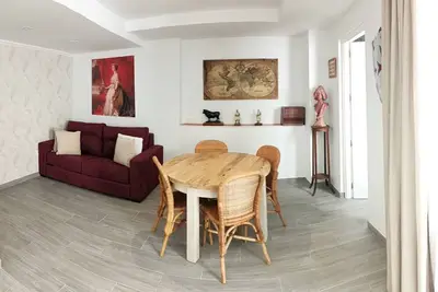 Image de Eugenia de Montijo Apartamento en el Realejo Junto al Centro de Granada