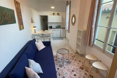 Image de Beau 2 pièces rénové au coeur de la Rue Piétonne à 50 mètres des plages