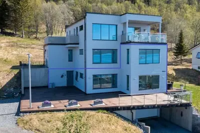 Image de Modern and spacious apartment withe grate view.