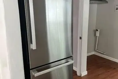 Image de Cute home walking distance to Downtown Lemoore