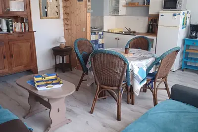 Image de Centre ville Dieppe grand T3 avec parking privé