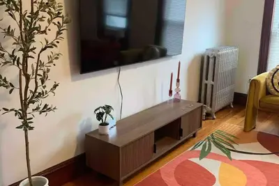 Image de Eclectic 1br, 10 min-Boston, Near Public Transport<br>