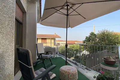 Image de Spacious apartment just minutes from the sea