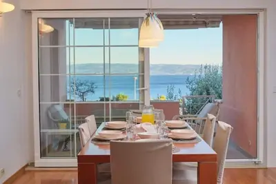 Image de Holiday Seaview Apartment by Litto