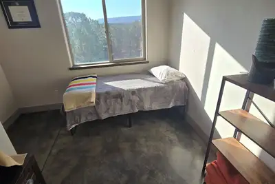 Image de private ranch house on 35 acres. Minutes from Colorado national monument,