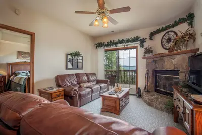 Image de 2br Village At Indian Point 0606 near Sdc-Free Tickets Daily up to $500 Value