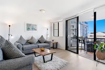 Image de Paradise Ocean 2 Bedroom Apartment - CoastHM