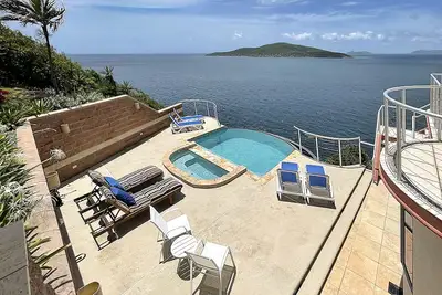Image de Alluring \"Villa Vista\"  Red Rock Peterborg, St. Thomas, Us Virgin Islands