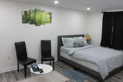 Image de Comfortable studio basement near Kw airport and Chicopee