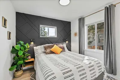 Image de City Close, Style First | Modern Bungalow Vibes