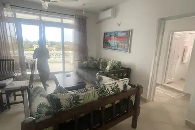 Image de Palatial apartment just behind the indian ocean