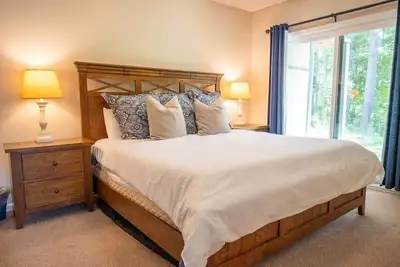 3br Okemo Escape: Premier Condo Steps to Trail