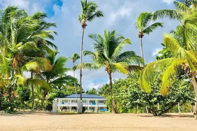Image de Casa Blanca Luxury Staffed Beach Villa with Sea View