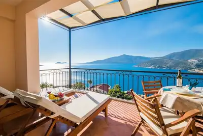 Image de Turtle View Apartment - 2 bed apartment stunning sea views sought after location