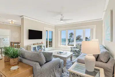 Image de Top Floor Oceanfront 3 Bedroom villa with panoramic views and community pool