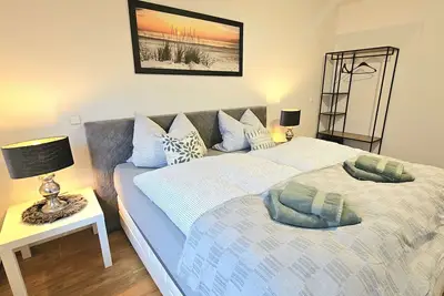 Image de 2 Bedroom*Kitchen*Smart Tv* free Coffee, Wifi*parking