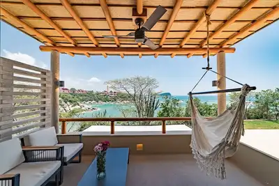 Image de Endless Ocean Views and Direct Beach Access