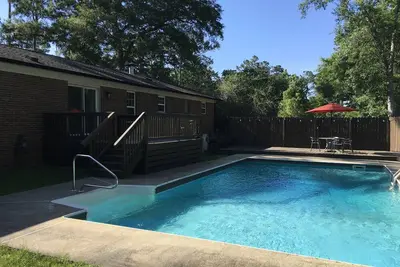 Image de Midtown 3/2 Pool Home Close To Everything