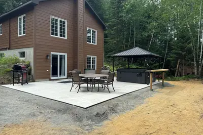 Image de Chalet le Panache des Bois avec spa, animaux permis