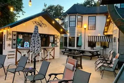 Image de Pool & Hot Tub\n5bed/3. 5bath @ Czarnik Land