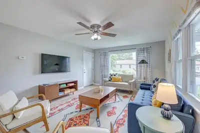 Image de Dog & Family Friendly Iu Campus Fenced Yard