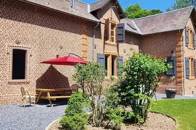 Image de Maison indépendante en lisière de bois avec cheminée, vélos et animaux acceptés