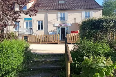 Image de Grand gîte familial avec piscine chauffée, proche forêt des Colettes et activités de plein air