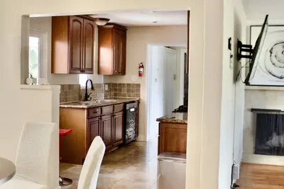 Image de Serenity Home 4br Rv Parking Entertainer Welcome…