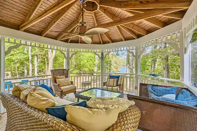 Image de Private Waterfront Woods | Dock, Kayaks, Views