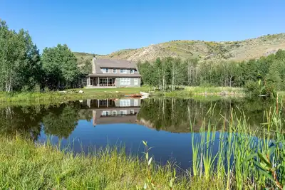 Image de Tranquil Wyoming Cabin Near Uintas - 105 Acres!