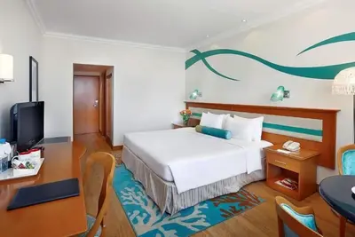 Image de Standard king Room Near Sharjah Beach
