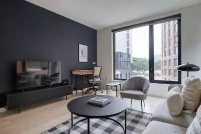 Image de Gorgeous South Boston 3br w/ Building W/D, nr Seaport, by Blueground