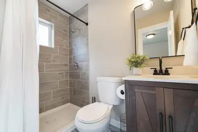 Image de Cozy Updated Apartment Walking Distance to Downtown Fruita