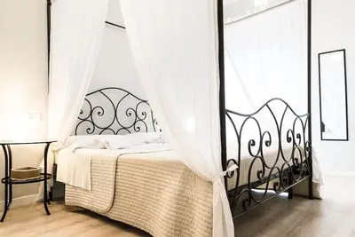 Image de Tourist Rental The Apple  Rome (3 Bedroom Apartment in Rome)