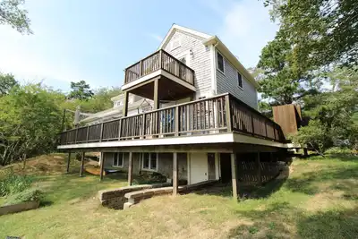 Image de Water View Retreat Close to Indian Neck Beach (2319)