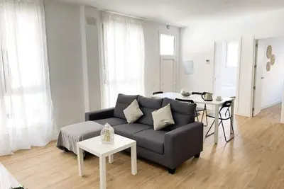 Image de Cómodo Apartamento a pie de Calle