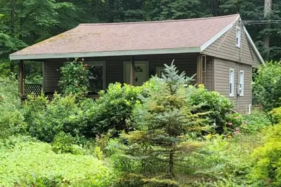 Image de Cassadaga cottage in the woods
