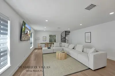 Image de Spacious Villa Azul: 4-min walk to beach